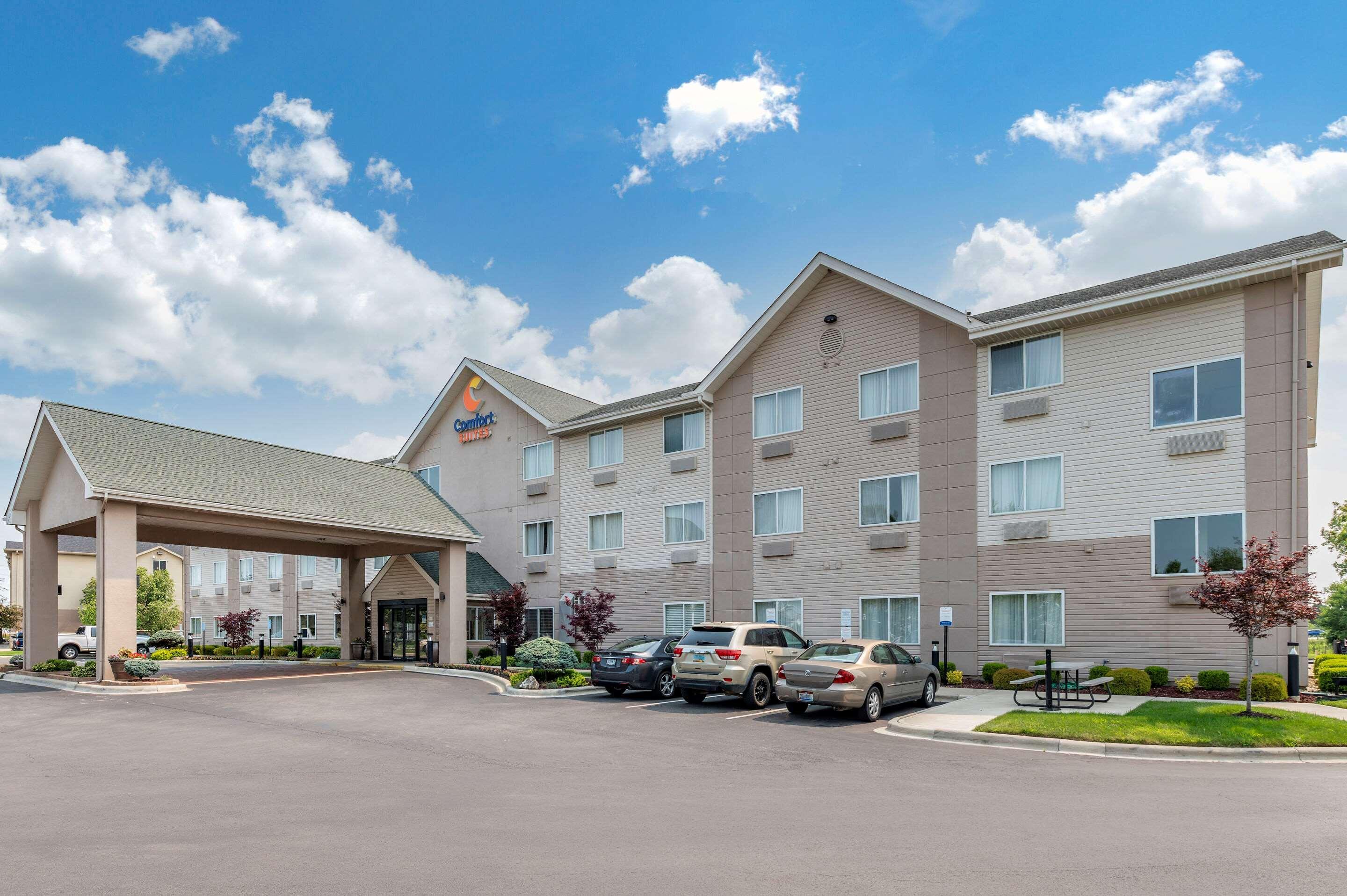 Comfort Suites Columbus West - Hilliard Екстериор снимка