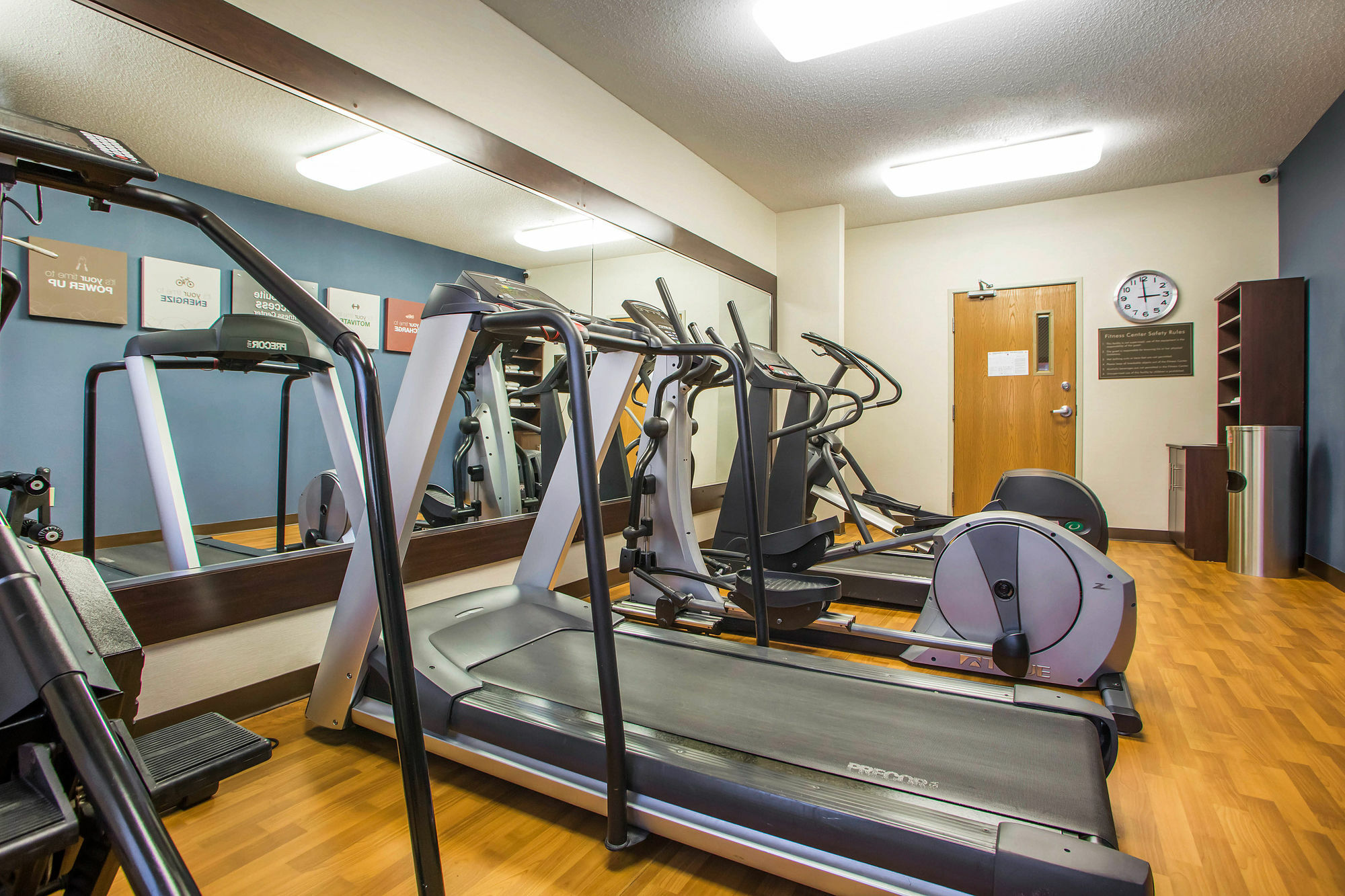 Comfort Suites Columbus West - Hilliard Екстериор снимка