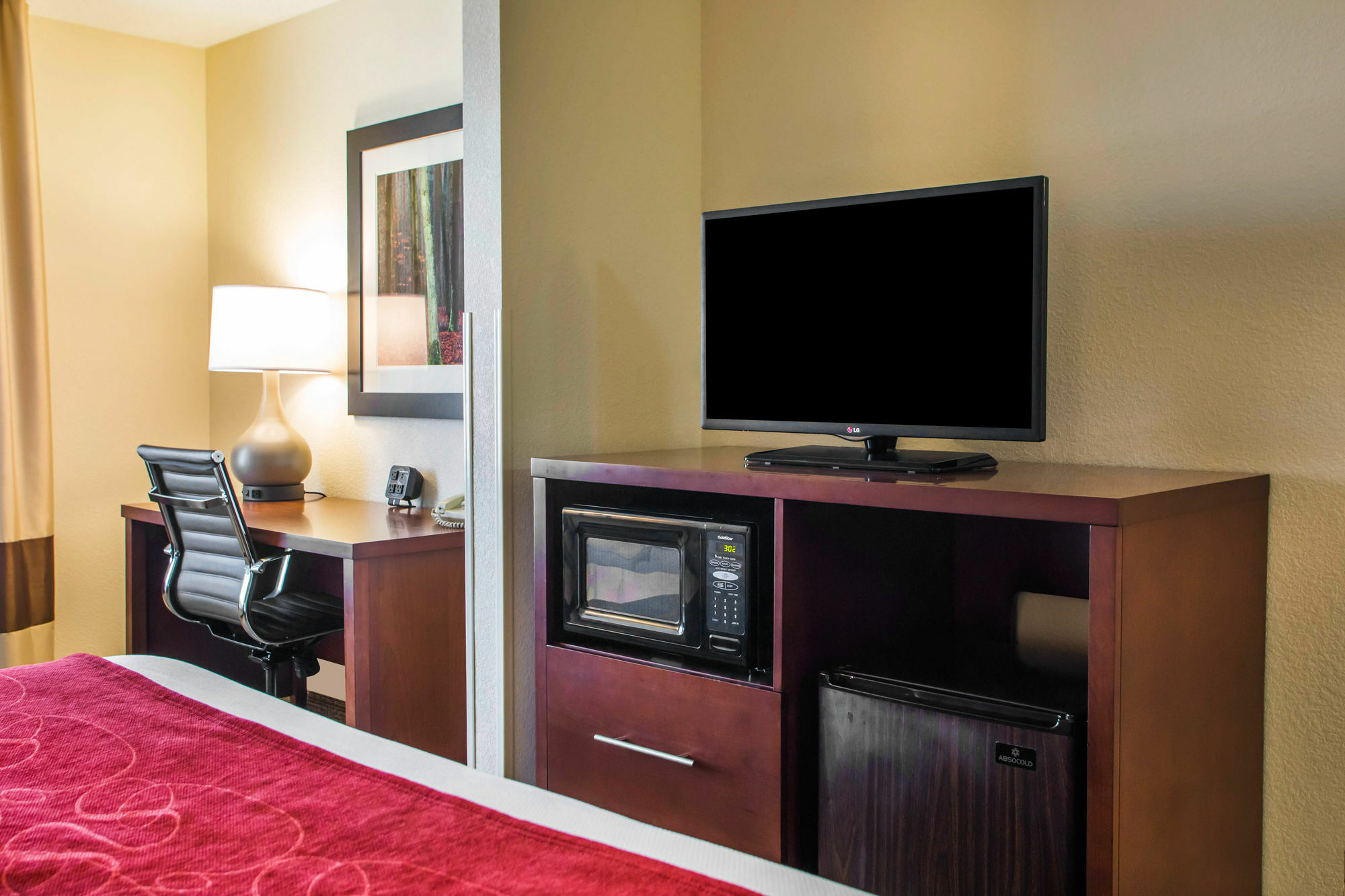 Comfort Suites Columbus West - Hilliard Екстериор снимка